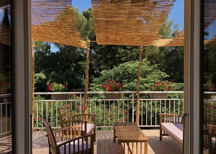Bed and breakfast Le Nid Des Corbieres Bizanet